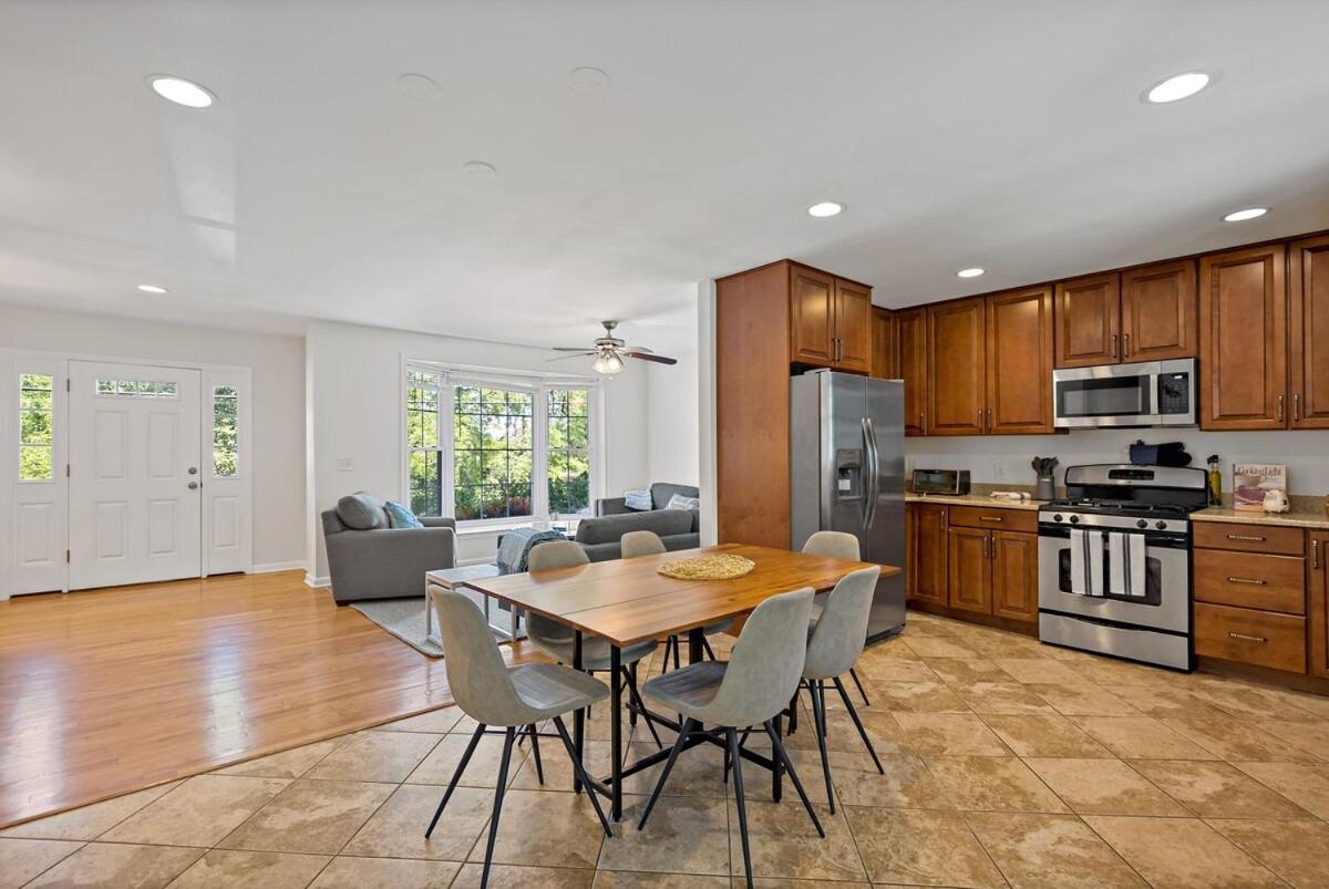 Havenly Homes Dmv Arlington Ruang foto